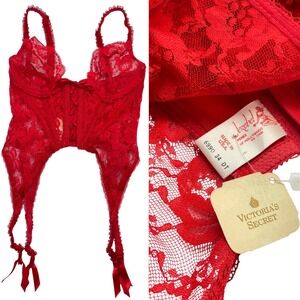 VTG Victorias Secret Jezebel Renee of Hollywood NWT Red Lace Corset Top 34 S 80s